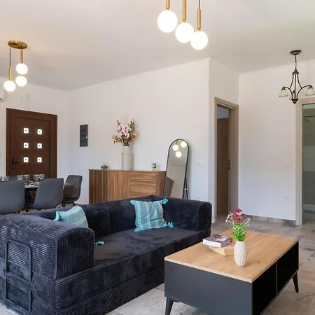 Anthi Luxury