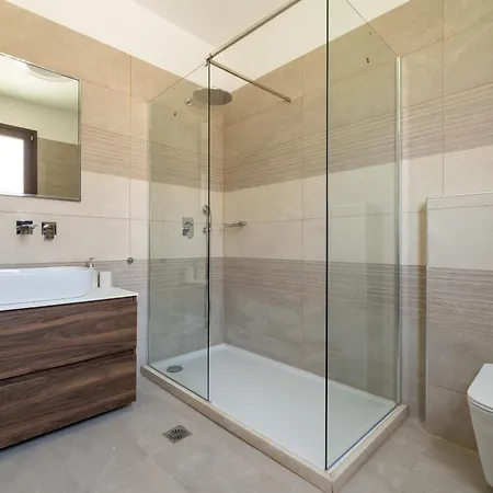 Anthi Luxury Villa