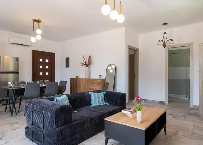 Anthi Luxury